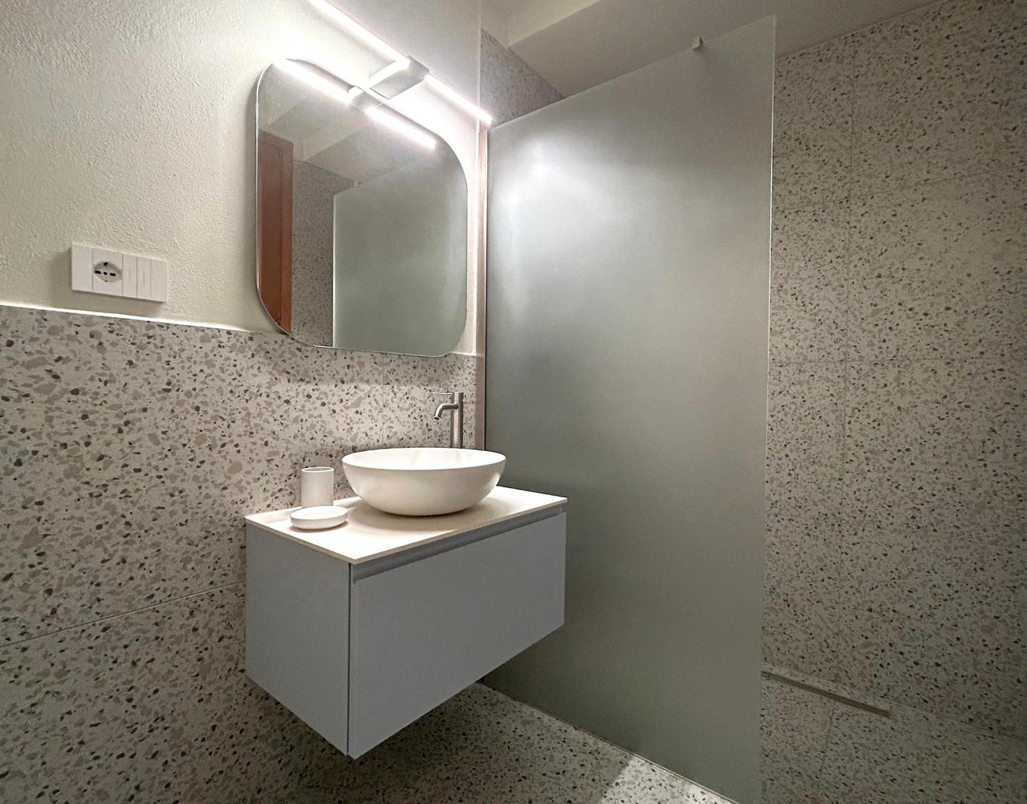 Nest With Private Garage Apartamento Blevio